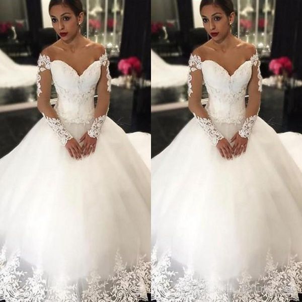 White Appliqued Lace Wedding Dresses 2019 Sweetheart Neck Illusion Long Sleeves A-Line Wedding Gowns Bridal Dresses