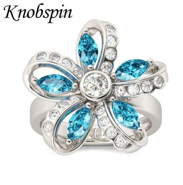 2018 new blue crystal flower ring for women girls luxury zircon wedding ring fashion pop party jewelry size 6-10 bijoux femme, Slivery;golden
2018 new blue crystal flower ring for women girls luxury zircon wedding ring fashion pop party jewelry size 6-10 bijoux femme, Slivery;golden