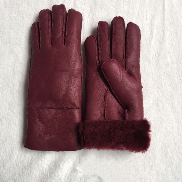 Free Shipping - High Quality Ladies Fashion Casual Leather Gloves Thermal Gloves Women's wool gloves in a variety of colors
Free Shipping - High Quality Ladies Fashion Casual Leather Gloves Thermal Gloves Women's wool gloves in a variety of colors