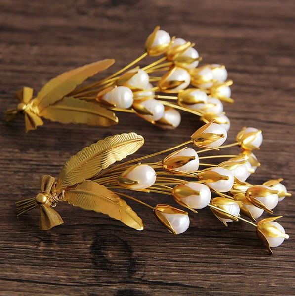 korean style pearl beads, baroque retro gold leaves, pearl hair clips, bride handmade headwear, Slivery;golden
korean style pearl beads, baroque retro gold leaves, pearl hair clips, bride handmade headwear, Slivery;golden