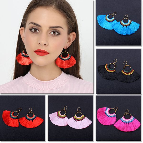 2018 bohemia vintage polyester silk tassel earrings for women ethnic fan shaped long tassel dangle earrings girls ear jewelry, Golden
2018 bohemia vintage polyester silk tassel earrings for women ethnic fan shaped long tassel dangle earrings girls ear jewelry, Golden