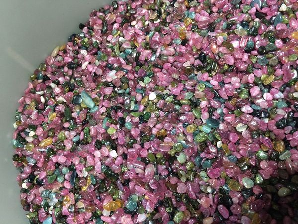 Wholesale 100g Beautiful Natural quartz detritus All kinds crystal Gravel Healing Wand mineral polished Rough Reiki rubble energy macadam
Wholesale 100g Beautiful Natural quartz detritus All kinds crystal Gravel Healing Wand mineral polished Rough Reiki rubble energy macadam