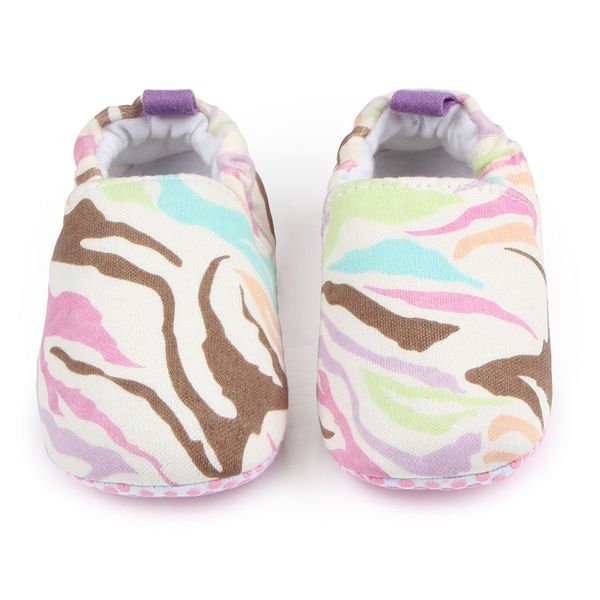 new painted graffiti knitting baby shoes comfortable cotton beautiful colors baby shoes for 0-15 months
new painted graffiti knitting baby shoes comfortable cotton beautiful colors baby shoes for 0-15 months