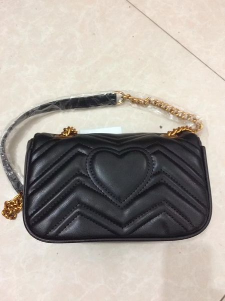 2018 women classic leather heart style gold chain sell new women bags handbags shoulder bags tote bags messenger handbags shoulder bag
2018 women classic leather heart style gold chain sell new women bags handbags shoulder bags tote bags messenger handbags shoulder bag