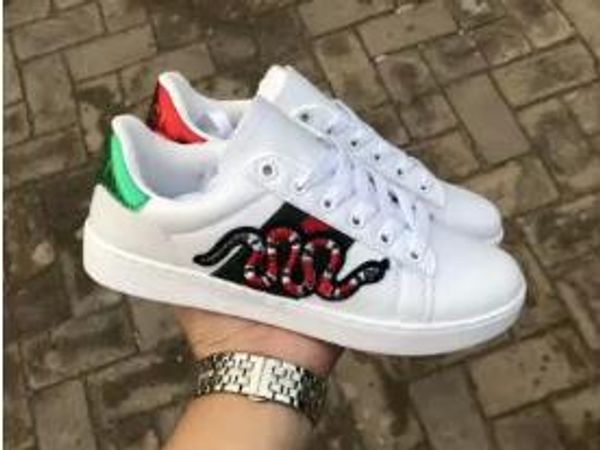 new small white shoes 2018 spring and summer new lady small bee casual shoes tiger snake fashion men women shoes eur36-44, Black;red
new small white shoes 2018 spring and summer new lady small bee casual shoes tiger snake fashion men women shoes eur36-44, Black;red