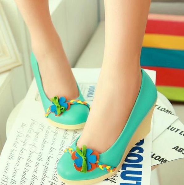 send 2018 spring new style thick bottom slope heel high heel round head women's shoes, Black
send 2018 spring new style thick bottom slope heel high heel round head women's shoes, Black