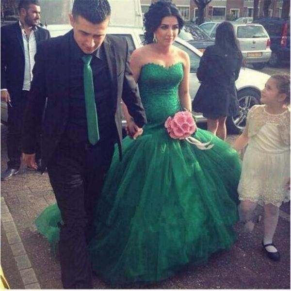 charming green mermaid wedding dresses sweetheart floor length lace tulle wedding gowns vestido de casamento noiva ba7883, White
charming green mermaid wedding dresses sweetheart floor length lace tulle wedding gowns vestido de casamento noiva ba7883, White