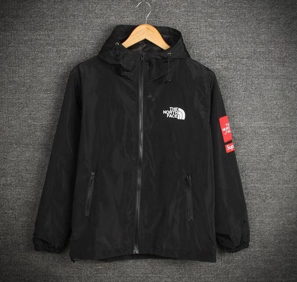 18ss Men's summer sunscreen north skin clothing windproof clothing sports casual face jacket windproof sunscreen lightweight comfort 02
18ss Men's summer sunscreen north skin clothing windproof clothing sports casual face jacket windproof sunscreen lightweight comfort 02