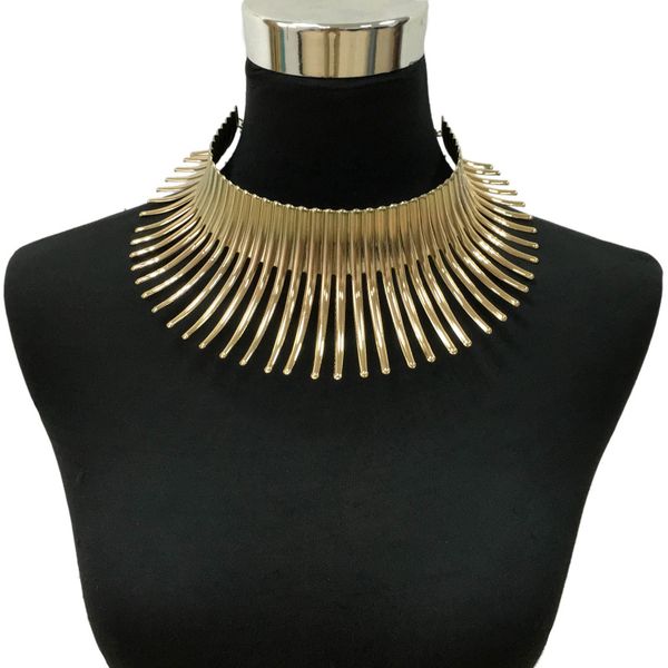 bending alloy big torques statement necklaces maxi collar choker necklace for women 2018 steampunk jewelry ukmoc, Golden;silver
bending alloy big torques statement necklaces maxi collar choker necklace for women 2018 steampunk jewelry ukmoc, Golden;silver