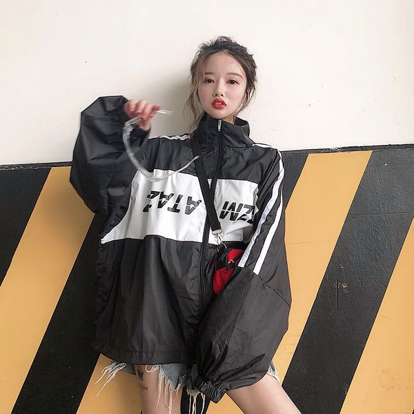 zipper wide-waisted trench jacket for womenturtleneck letter european trench coats loose full sleeve designer wind breaker, Tan;black
zipper wide-waisted trench jacket for womenturtleneck letter european trench coats loose full sleeve designer wind breaker, Tan;black