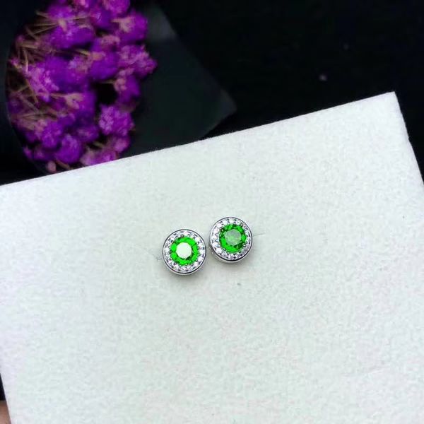 natural green diopside stud earrings natural gemstone earrings elegant small round s925 silver girl women party gift jewelry, Golden;silver
natural green diopside stud earrings natural gemstone earrings elegant small round s925 silver girl women party gift jewelry, Golden;silver