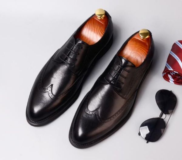 men lace-up bullock carved formal dress shoes genuine leather round toe oxford for man new men business casual shoes, Black
men lace-up bullock carved formal dress shoes genuine leather round toe oxford for man new men business casual shoes, Black