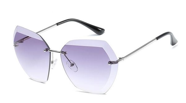 new style ocean film sunglasses european and american fashion glasses cutting edge sunglasses ladies rimless metal sunglasses 7741, White;black
new style ocean film sunglasses european and american fashion glasses cutting edge sunglasses ladies rimless metal sunglasses 7741, White;black