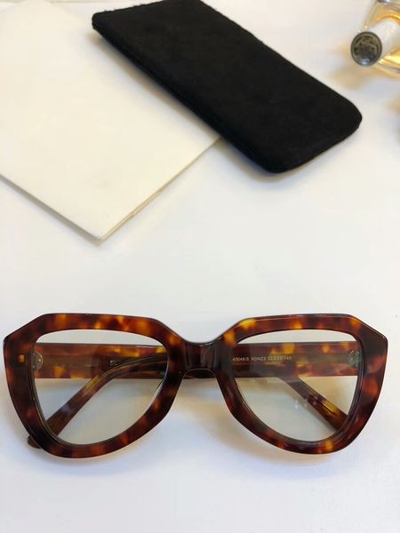 новый cl40046 солнцезащитные очки gafas-де-сол солнцезащитных пути эллипс коробка солнцезащитные очки мужчин и женщин солнцезащитные очки цв, White;black
новый cl40046 солнцезащитные очки gafas-де-сол солнцезащитных пути эллипс коробка солнцезащитные очки мужчин и женщин солнцезащитные очки цв, White;black