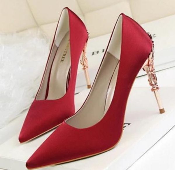 send 2018 spring korean fashion women's shoes fine heel high-heeled shallow mouth pointed end silks and satins single shoes weddi, Black
send 2018 spring korean fashion women's shoes fine heel high-heeled shallow mouth pointed end silks and satins single shoes weddi, Black
