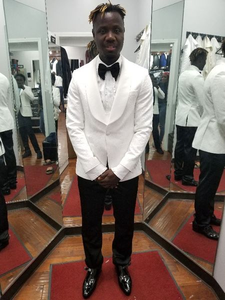 groom tuxedos one button white paisley shawl lapel groomsmen wedding mens blazer party suits (jacket+pants+vest+tie) j653, Black;gray
groom tuxedos one button white paisley shawl lapel groomsmen wedding mens blazer party suits (jacket+pants+vest+tie) j653, Black;gray
