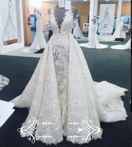 overskirts wedding dresses with deep v neck 3d appliques chapel train lace wedding dress back covered buttons vintage bridal gowns, White
overskirts wedding dresses with deep v neck 3d appliques chapel train lace wedding dress back covered buttons vintage bridal gowns, White