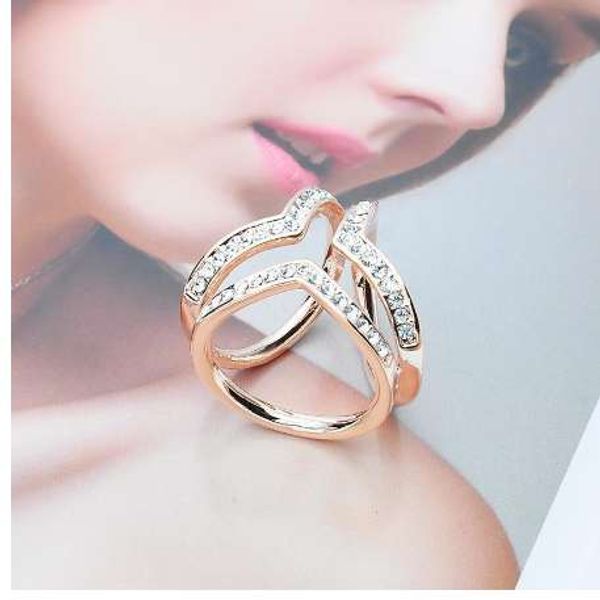 new design korean fashion scarf buckle accessories brooch simple three square crystal shawl buckle for women, Gray
new design korean fashion scarf buckle accessories brooch simple three square crystal shawl buckle for women, Gray