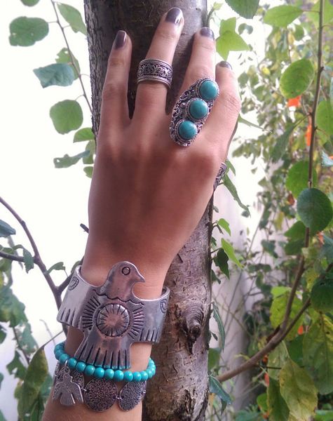 bohemian summer style vintage silver punk jewelry party ring for women tibet alloy green stone costume rings bijoux femme, Slivery;golden
bohemian summer style vintage silver punk jewelry party ring for women tibet alloy green stone costume rings bijoux femme, Slivery;golden
