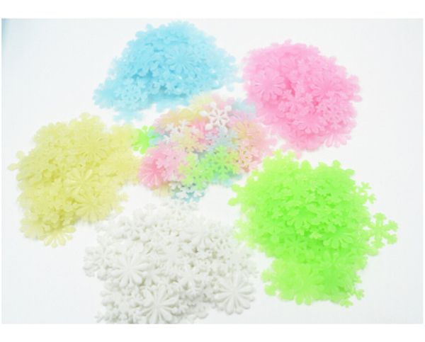 fluorescent snowflake 3d wall sticker luminous in the dark snowflakes stickers creative christmas decal for kids room decoration 3cm 50pcs
fluorescent snowflake 3d wall sticker luminous in the dark snowflakes stickers creative christmas decal for kids room decoration 3cm 50pcs