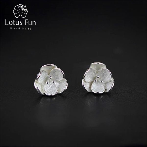 lotus fun real 925 sterling silver natural original handmade fine jewelry 3d flower fashion stud earrings for women brincos, Golden;silver
lotus fun real 925 sterling silver natural original handmade fine jewelry 3d flower fashion stud earrings for women brincos, Golden;silver