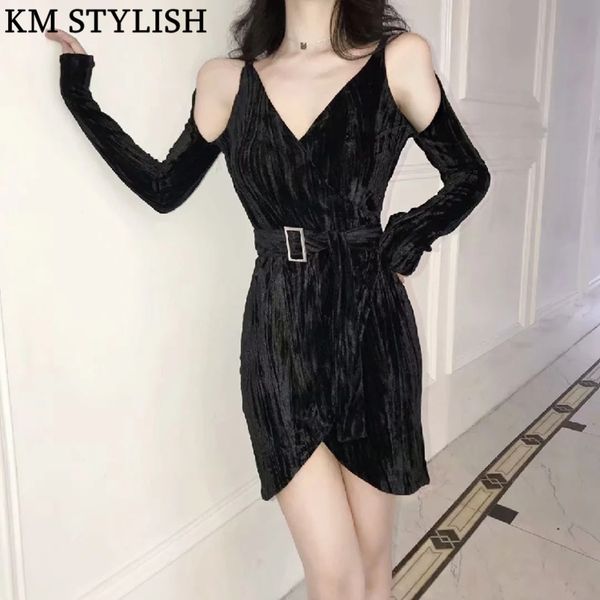 2018 fall winter new black velvet v-neck asymmetric split dress shoulder cutout waist design dress female, White;black
2018 fall winter new black velvet v-neck asymmetric split dress shoulder cutout waist design dress female, White;black