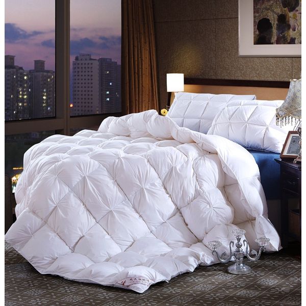 1pcs 95% white down winter quilt/comforter/duvet 100% cotton cover twin full queen king size
1pcs 95% white down winter quilt/comforter/duvet 100% cotton cover twin full queen king size