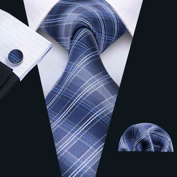 dark blue and white striped plaid luxury texture woven mens tie hankerchief cufflinks set silk meeting business casual party necktie n-5018, Black;blue
dark blue and white striped plaid luxury texture woven mens tie hankerchief cufflinks set silk meeting business casual party necktie n-5018, Black;blue