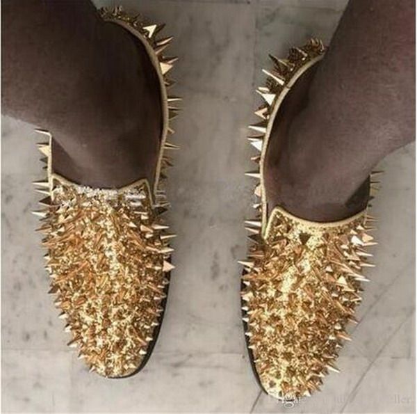 Brand luxury de igner hoe men ca ual fa hion red black gold ilver leather wedding hoe rivet tudded piked loafer men flat bottom
Brand luxury de igner hoe men ca ual fa hion red black gold ilver leather wedding hoe rivet tudded piked loafer men flat bottom
