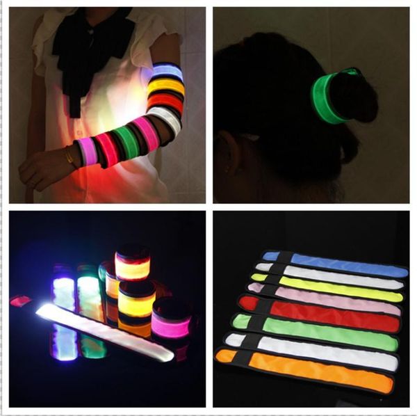 нейлон led спортивный браслет светодиодная вспышка браслет светящийся браслет для партии концерт браслет led мигающие игрушки
нейлон led спортивный браслет светодиодная вспышка браслет светящийся браслет для партии концерт браслет led мигающие игрушки