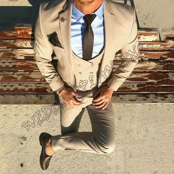 new wedding men suits slim fit groom wear tuxedos 3 pieces (jacket+pants+vest) prom dinner suits blazer costume homme 2019, Black;gray
new wedding men suits slim fit groom wear tuxedos 3 pieces (jacket+pants+vest) prom dinner suits blazer costume homme 2019, Black;gray
