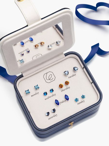 one week earrings female korean simple temperament stud earrings 925 sterling silver set don't need pick on sleep gift, Golden;silver
one week earrings female korean simple temperament stud earrings 925 sterling silver set don't need pick on sleep gift, Golden;silver