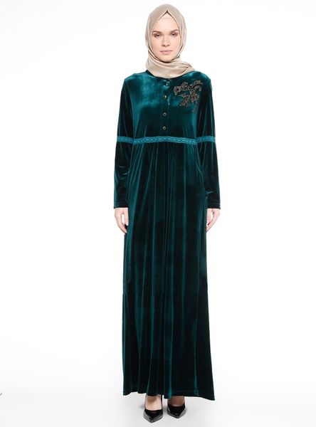 muslim women long sleeved embroidery velvet abaya dress plus size islamic women loose robe -xl kaftan dress, Red 
muslim women long sleeved embroidery velvet abaya dress plus size islamic women loose robe -xl kaftan dress, Red