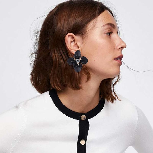 dvacaman summer big flower stud earrings for women bohemian colorful floral party earrings lady jewelry accessories bijoux ae11, Golden;silver
dvacaman summer big flower stud earrings for women bohemian colorful floral party earrings lady jewelry accessories bijoux ae11, Golden;silver