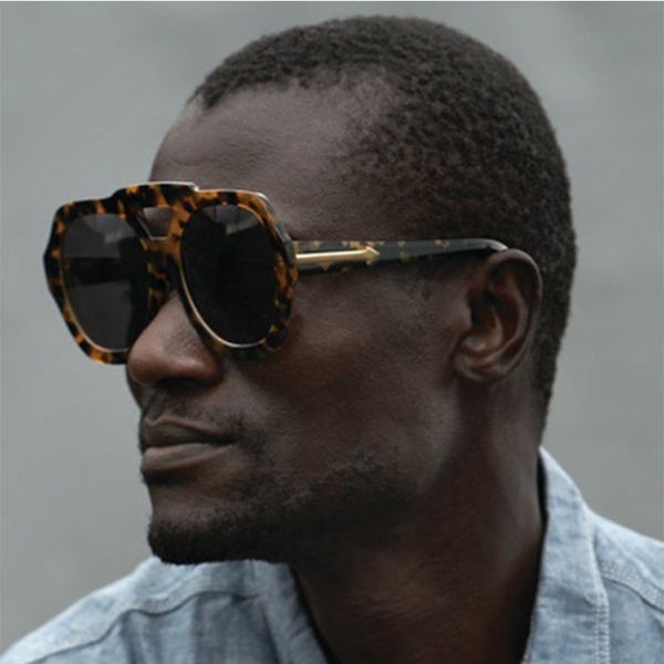 2018 fashion sunglasses male star style metal arrow sun glasses for men brand design driving mirror eyewear c96862, White;black
2018 fashion sunglasses male star style metal arrow sun glasses for men brand design driving mirror eyewear c96862, White;black