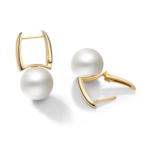 2018 pearl earrings 7.5-8mm genuine natural freshwater pearl 18k gold earrings jewelry for wemen wedding gift, Golden;silver 
2018 pearl earrings 7.5-8mm genuine natural freshwater pearl 18k gold earrings jewelry for wemen wedding gift, Golden;silver