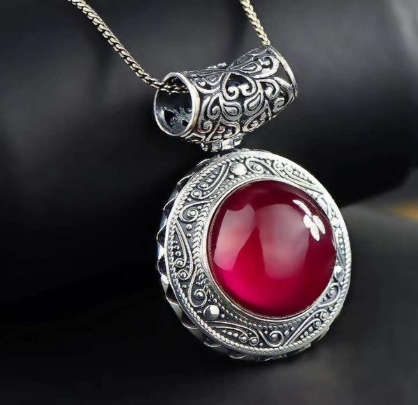 retro royal garnet gemstone 100% 925 sterling silver natural garnet pendant necklace female fine jewelry
retro royal garnet gemstone 100% 925 sterling silver natural garnet pendant necklace female fine jewelry