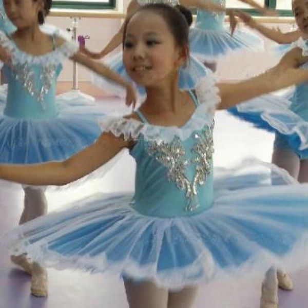 2016 new arrival balett dress girl bule rose tutu ballet dancing dress kids swan lake ballet costumes, Black;red
2016 new arrival balett dress girl bule rose tutu ballet dancing dress kids swan lake ballet costumes, Black;red