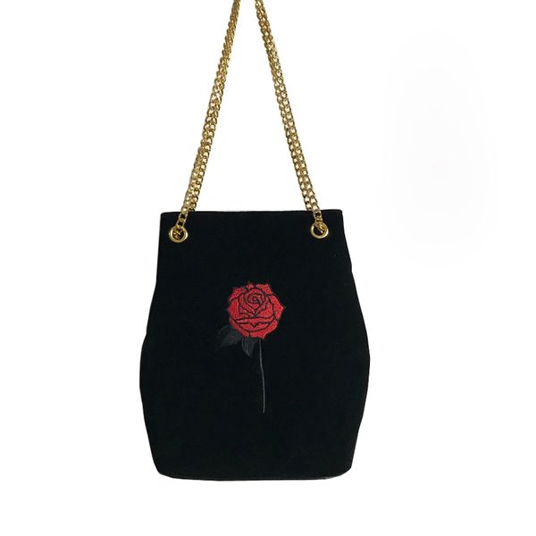 noble vintage embroidery rose small bucket shoulder bags women casual chain black female tote bag designer handbags high quality
noble vintage embroidery rose small bucket shoulder bags women casual chain black female tote bag designer handbags high quality