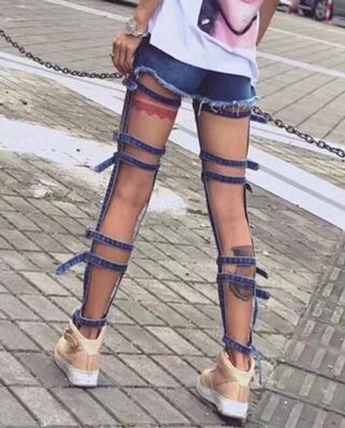 2021 trend female american beggar shipping punk hyperbole high-waisted hollowed-out jeans style street trousers personality evjcd, Black 
2021 trend female american beggar shipping punk hyperbole high-waisted hollowed-out jeans style street trousers personality evjcd, Black