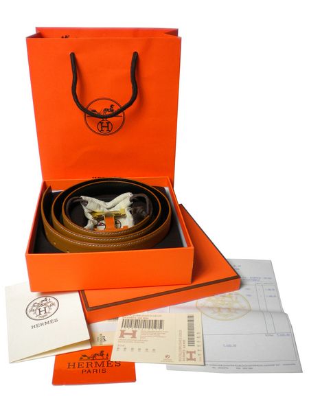 32mm togo epsom togo epsom leather reversible brown black togo reversible belt gold or silver buckle 3.2 cm, Black;brown
32mm togo epsom togo epsom leather reversible brown black togo reversible belt gold or silver buckle 3.2 cm, Black;brown