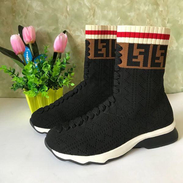 Sapatos ocasionais threeguyslcl
Sapatos ocasionais threeguyslcl