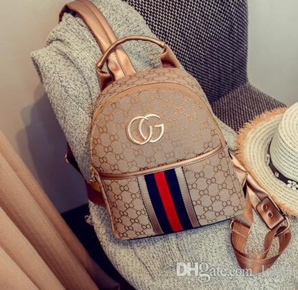 2018 Europe Luxury brand women bag Famous designers handbags PVC backpack women's school bag 3 color backpacks brands
2018 Europe Luxury brand women bag Famous designers handbags PVC backpack women's school bag 3 color backpacks brands