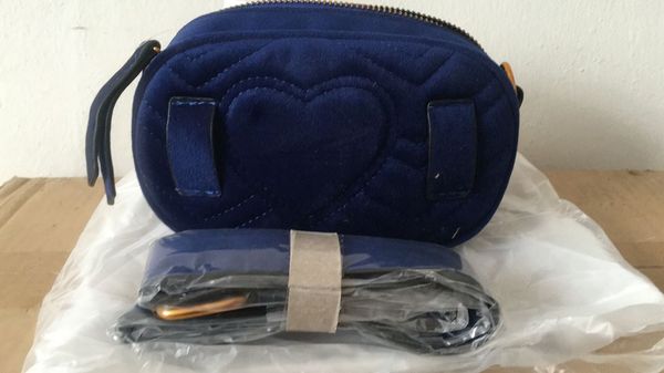 2018new fashion style womens leather velvet waist bags velvet metal buckle bag love leather women's pockets #87788
2018new fashion style womens leather velvet waist bags velvet metal buckle bag love leather women's pockets #87788