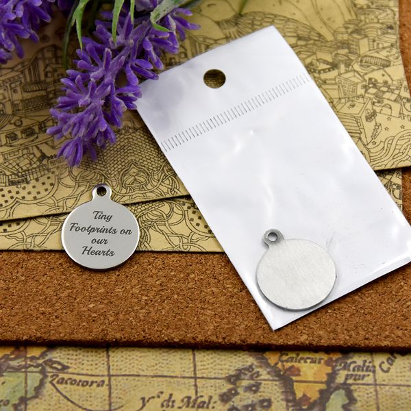 40pcs--"tiny footprints on ourr hearts"stainless steel charms more style for choosing diy charms pendants for necklace, Bronze;silver
40pcs--"tiny footprints on ourr hearts"stainless steel charms more style for choosing diy charms pendants for necklace, Bronze;silver