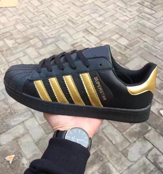 2017 Cheap Sale Superstar Low Fashion Sneakers Men and Women classic Three bars Casual Sport shoes Free Shipping
2017 Cheap Sale Superstar Low Fashion Sneakers Men and Women classic Three bars Casual Sport shoes Free Shipping