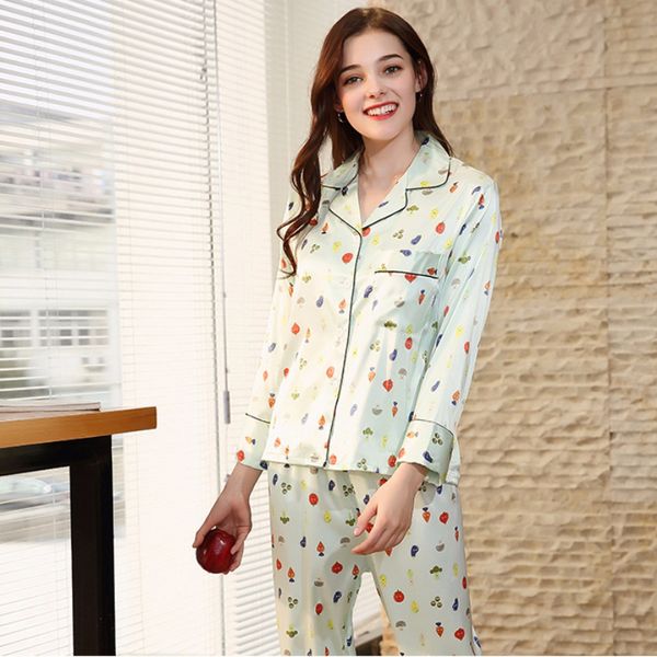 autumn new arrival women satin pajama sets long sleeve sleepwear set two-pieces big size v-neck breathable pyjamas, Blue;gray
autumn new arrival women satin pajama sets long sleeve sleepwear set two-pieces big size v-neck breathable pyjamas, Blue;gray