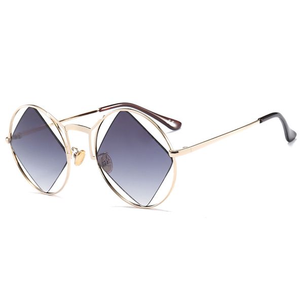 unique diamond sunglasses women vintage hollow sunglass for women designer round sun glasses female lunette, White;black
unique diamond sunglasses women vintage hollow sunglass for women designer round sun glasses female lunette, White;black