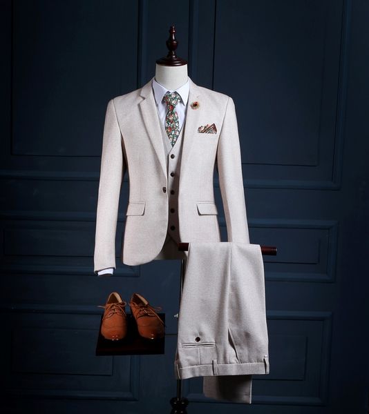 white wedding groom tuxedos men suits notched collar trim fit suits one button 3 pieces (jacket+pants+vest, Black;gray
white wedding groom tuxedos men suits notched collar trim fit suits one button 3 pieces (jacket+pants+vest, Black;gray