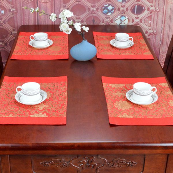 luxury floral geometric silk mat placemats large dining table mat rectangle chinese style pallet mats protective pad 39x29 cm
luxury floral geometric silk mat placemats large dining table mat rectangle chinese style pallet mats protective pad 39x29 cm